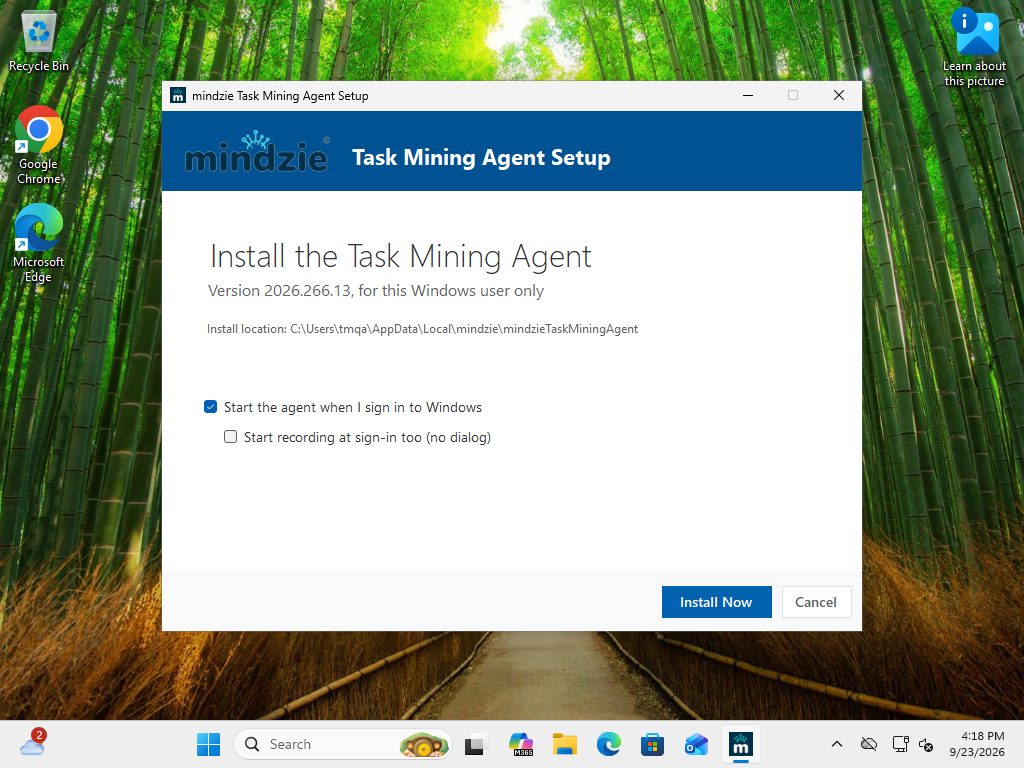 The setup's first page, with the install location and the two start-at-sign-in choices